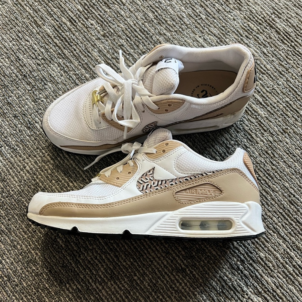 Nike Air Max White and Tan Sneakers Size 8.5